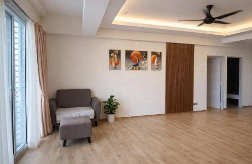 Sitiawan Apartment | The Venus Sitiawan Spacious High Floor Homestay 6 to 10 Pax