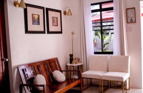 Dapitan Apartment | Secluded, Modern, Minimalist house - Gray House