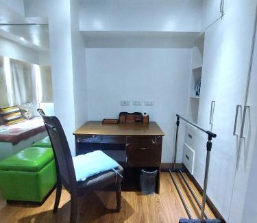 Bonifacio Global City Apartment | Fort Victoria BGC 2 Bedrooms
