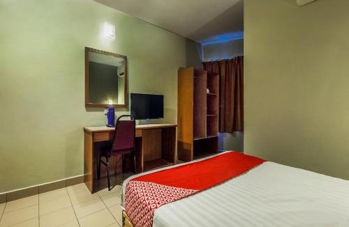 Taman Sri Muda Hotel | Super OYO 828 Comfort Hotel Shah Alam