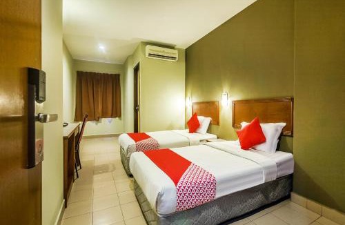 Taman Sri Muda Hotel | Super OYO 828 Comfort Hotel Shah Alam