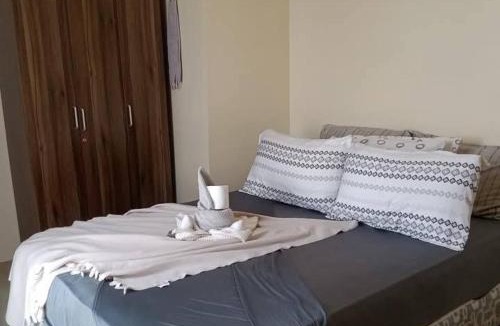 Barangay 29 House | Spacious 2bedrooms Condotel