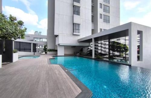 Bukit Indah Apartment | Skytrees Cozy 2Pax Studio W Balcony Aeon BI By STAY