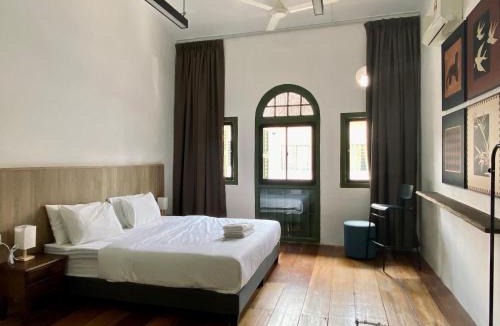Historic George Town Hotel | Aceh Suites by Aayu - 1 min walk to Armenian St