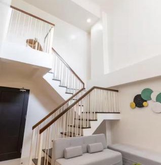 Mandurriao Apartment | The Homey Horizon 3BR Stay with Pool Access