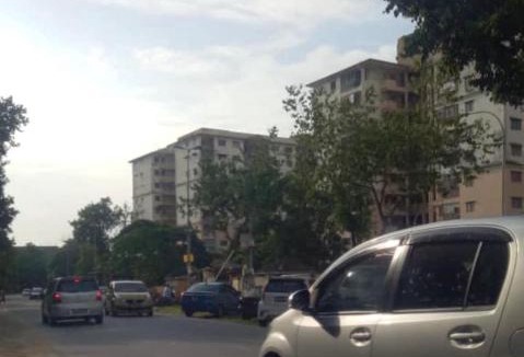 Rawang Apartment | 3 Air Cond Bedrooms, 10 minutes to Rawang Town