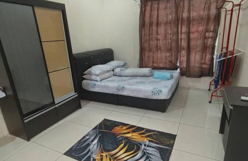 Jelai House | Azizan Homestay Bahau