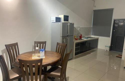 Kampung Keladi House | Sentosa Grand Homestay