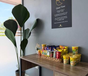 Sepang Hotel | Royale City Hotel - 10 min from KLIA KLIA 2 Airport