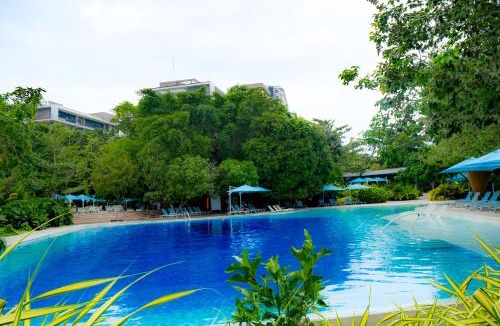 Maribago House | Top Floor Studio Non-Resort Unit Tambuli Tower D