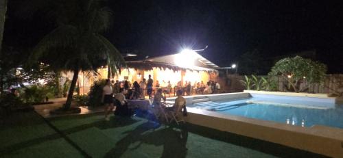 Coron Town Proper Hotel | Calamianes Homestay