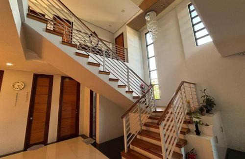 Angeles City House | Cozy Peak Staycation