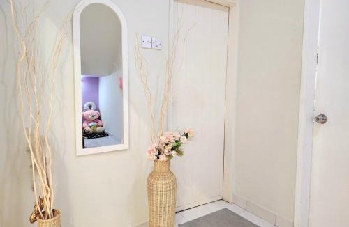 Petaling Jaya Villa | 18Pax PJ SS2 Bungalow House, SEK14, 1min to Hospital Picaso, 5 mins to Sheraton PJ, 5km to MidValley