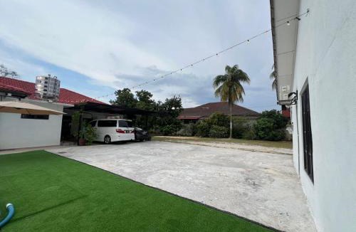 Kubu Gajah House | A&H Homestay Sungai Buloh Selangor
