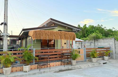 Olango Island House | Olango Island-Tiny Guest House Fully Furnished with Hot Shower, Washer, Wi-Fi, Netflix & King Bed S&E-3