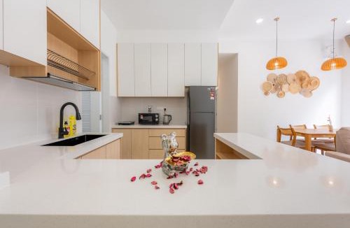 Bandar Tun Razak Apartment | Emerald Hill Kuala Lumpur by HLG
