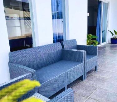 Los Banos House | ENZO Hotspring Resort Lakewood