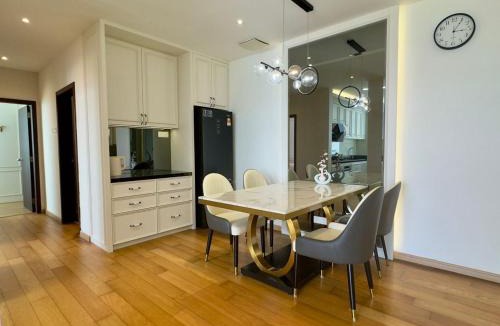 Taman Century Apartment | JB City Shopping Mall Apartment