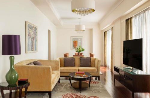 San Lorenzo Hotel | Raffles Makati
