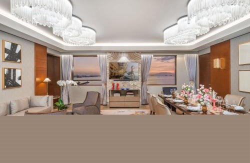 Ermita Night District Hotel | Admiral Hotel Manila - MGallery Collection
