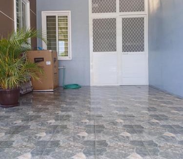Angeles City House | Hoshi's Cozy House Angeles City, Philippines