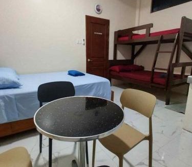 Dapitan Hotel | Rey's Pension House- Family Room