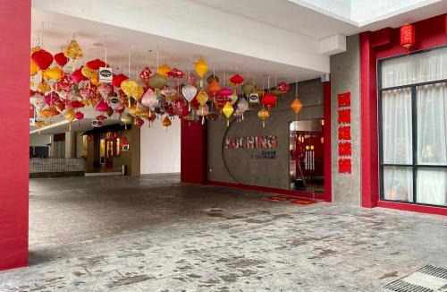 Taman Charming Apartment | D3-13-5 The Podium-3R2B-Free 2 Parking-10 Pax