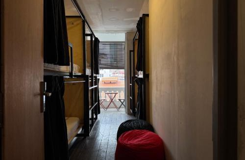 City Centre Hostel | Mingle Lekiu