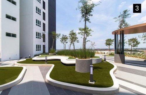 Klang Apartment | 2 Bedroom Bear House Homestay in Klang Impiria