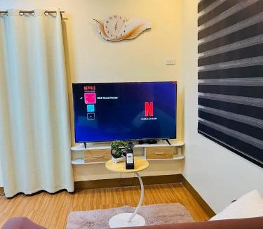 Urdaneta City House | H&K Guest House