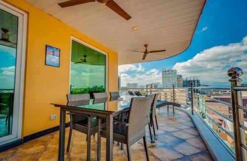 Balibago Apartment | Fields Plaza Hotel by ABC
