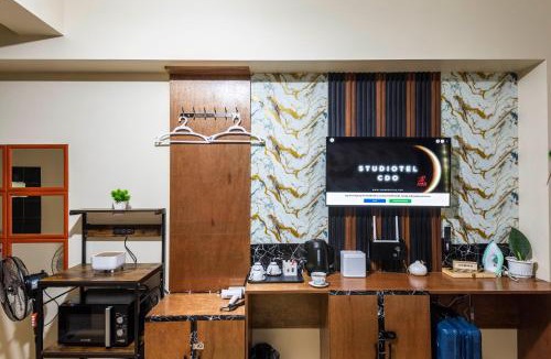 Cagayan de Oro Apartment | Studiotel CDO Avida Tower 2 WiFi Netflix Pool