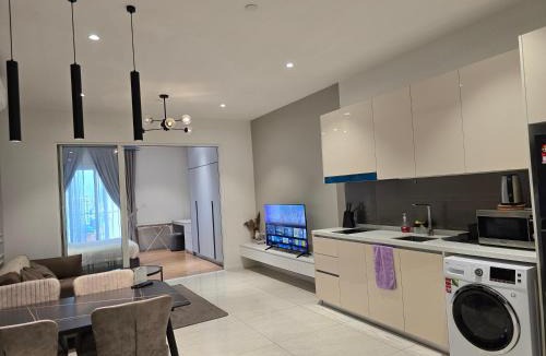 Kuala Lumpur City Centre Hostel | Quill Resort Suites Star House