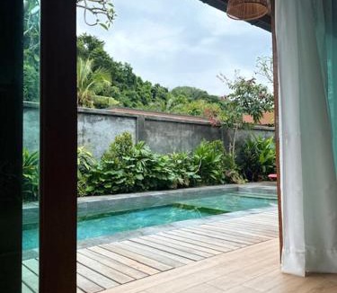 Pantai Tengah House | The Temak Villa