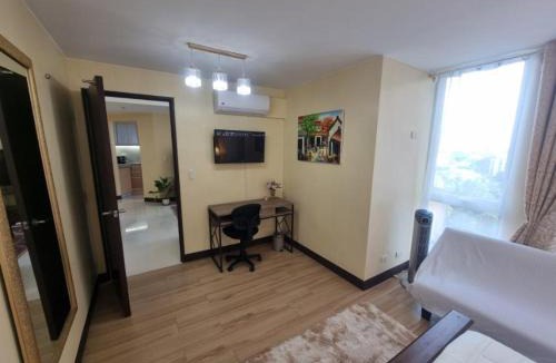 Luzon Apartment | McKinley Hill Lavish1BR Flat Next to Venice Mall