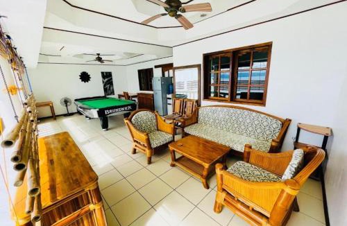 Basdiot Villa | Oceanfront Hideaway Moalboal