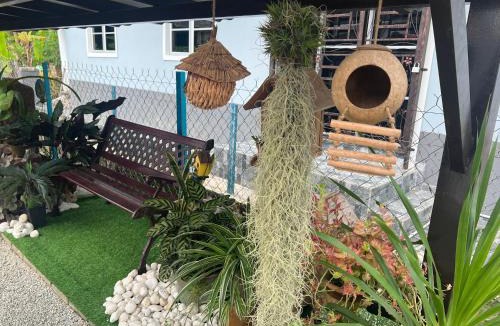 Kampung Tok Kuit House | DGarden Homestay