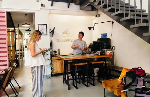 Jawa Hostel | The Brownstone Hostel & Space
