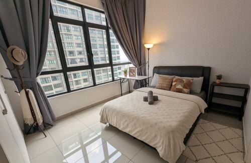 Putrajaya Apartment | Cozy 3R2B# Conezion IOI Resort City# Netflix# Walk to IOI City Mall & 20 mins drive to UKM