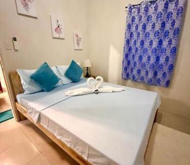 Dauis House | Blue Summer Suites & Restaurant