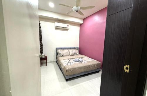 Sungai Buloh Apartment | Harryna Homestay Damansara Damai