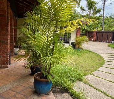 Tunku Apartment | Chic Designer 3 Rooms Shared Bungalow near LRT SS1 PJ