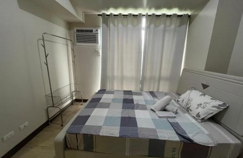 Tambo Apartment | Gentry Manor Balcony Green View WiFi TV Walk to Okada Casino 8J