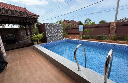 Kampung Bukit Tok Beng House | Nuruls Homestay