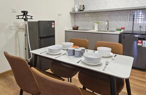 Malacca City Apartment | The Quartz Residence - Melaka
