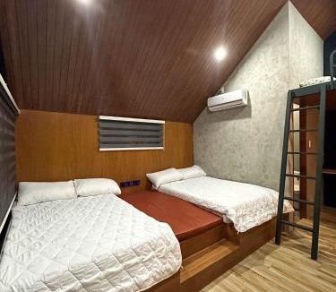 Manolo Fortich House | Eunice Cabins