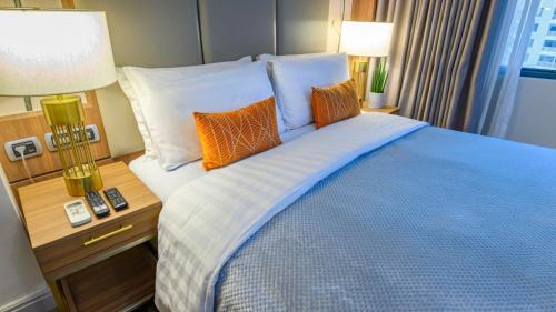 Bagumbayan Apartment | MCollection - Business & Leisure Stay in Eastwood City