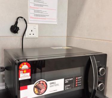 Pusat Komersil Lee Ling Apartment | N9-02 MetroCity Square Condominium-3R2B-9 Pax