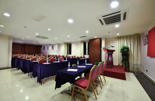 Kampung Pokok Asam Hotel | Bahagia Hotel Langkawi