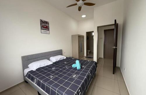 Kampung Lubok Peringgi Apartment | D Aman Infinity Pool and AS Tower View Homestay 02 Malay Only